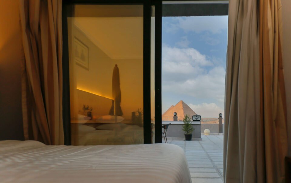 Premium Double/Triple Room – Pyramids View with Terrace